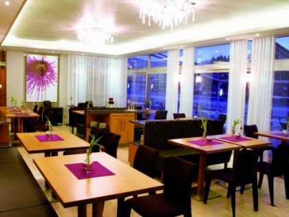 Photo: Hotel, Restaurant,Café &quot;Zum Moseltal&quot;